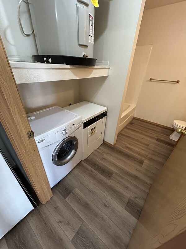 Building Photo - 1635 Neptune St