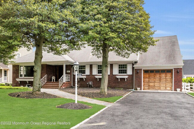 Building Photo - A208 Trenton Blvd