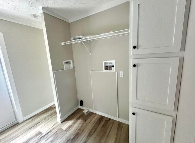 Building Photo - 2110 US-127