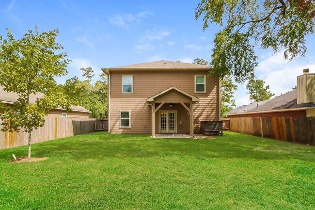 Building Photo - 511 Topsail Way