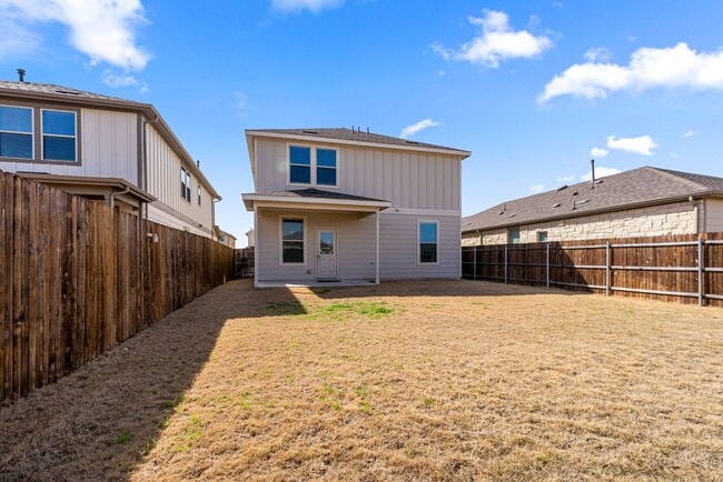 Building Photo - Beautiful 3 bedroom, 2.5  bathroom home in Liberty Hill!!!