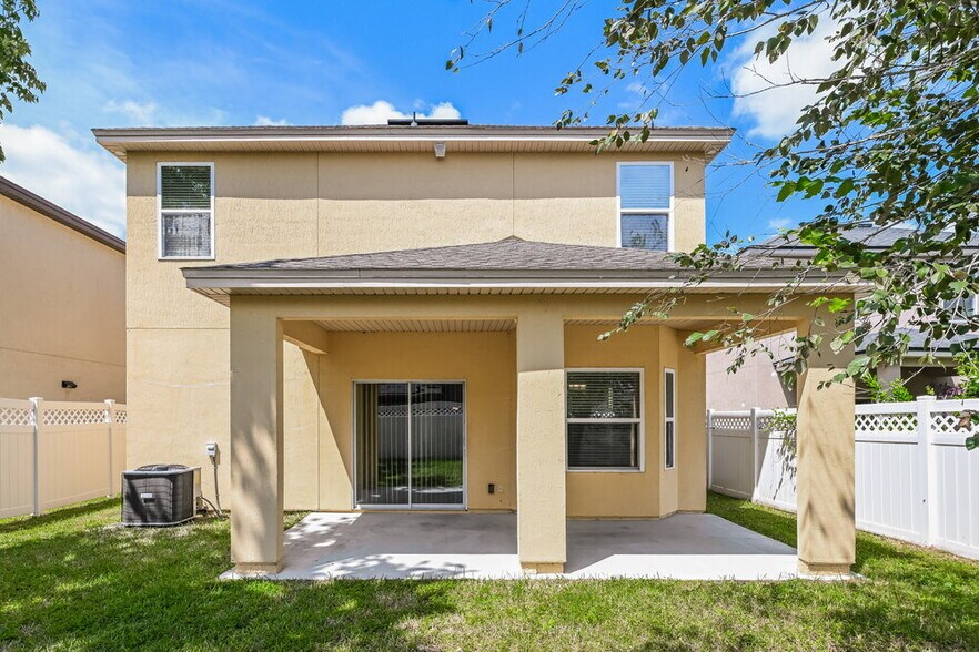 Building Photo - 497 Deercroft Ln
