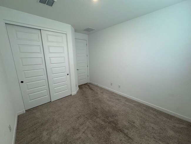 Building Photo - 24515 N 165th Ave