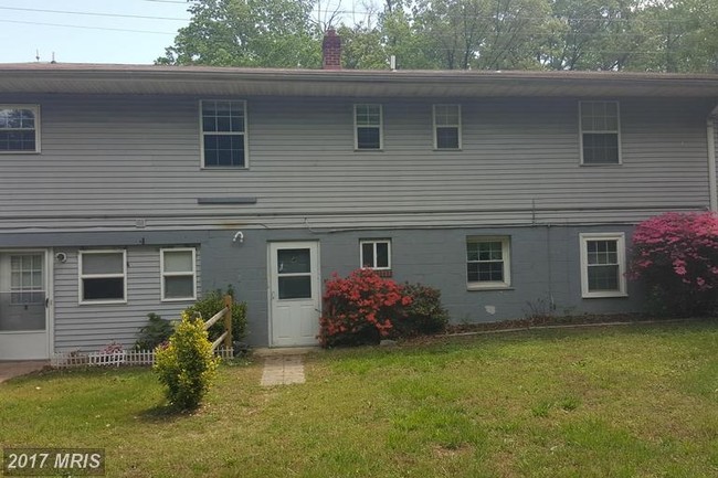 Building Photo - 4005 Saint Leonard Rd