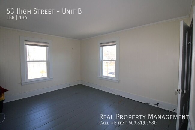 Building Photo - Spacious 1 Bedroom Apartment with Office S...