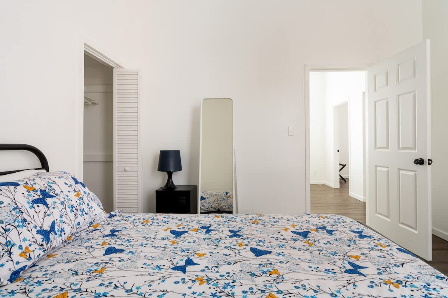 Building Photo - 2334 SE 8th Ave