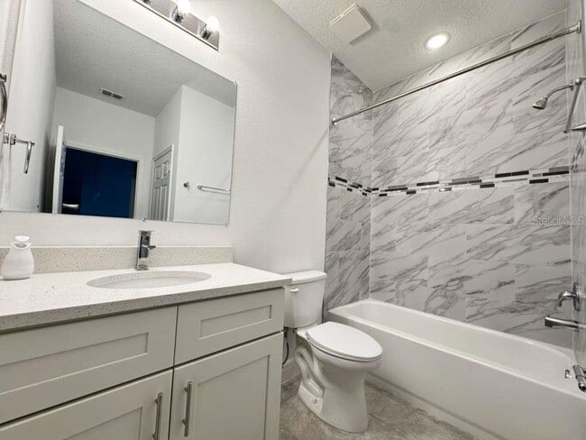 Building Photo - 2692 SW 161st Loop