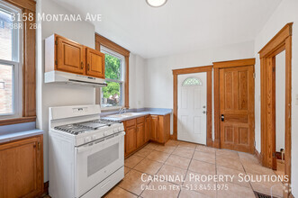Building Photo - 3158 Montana Ave
