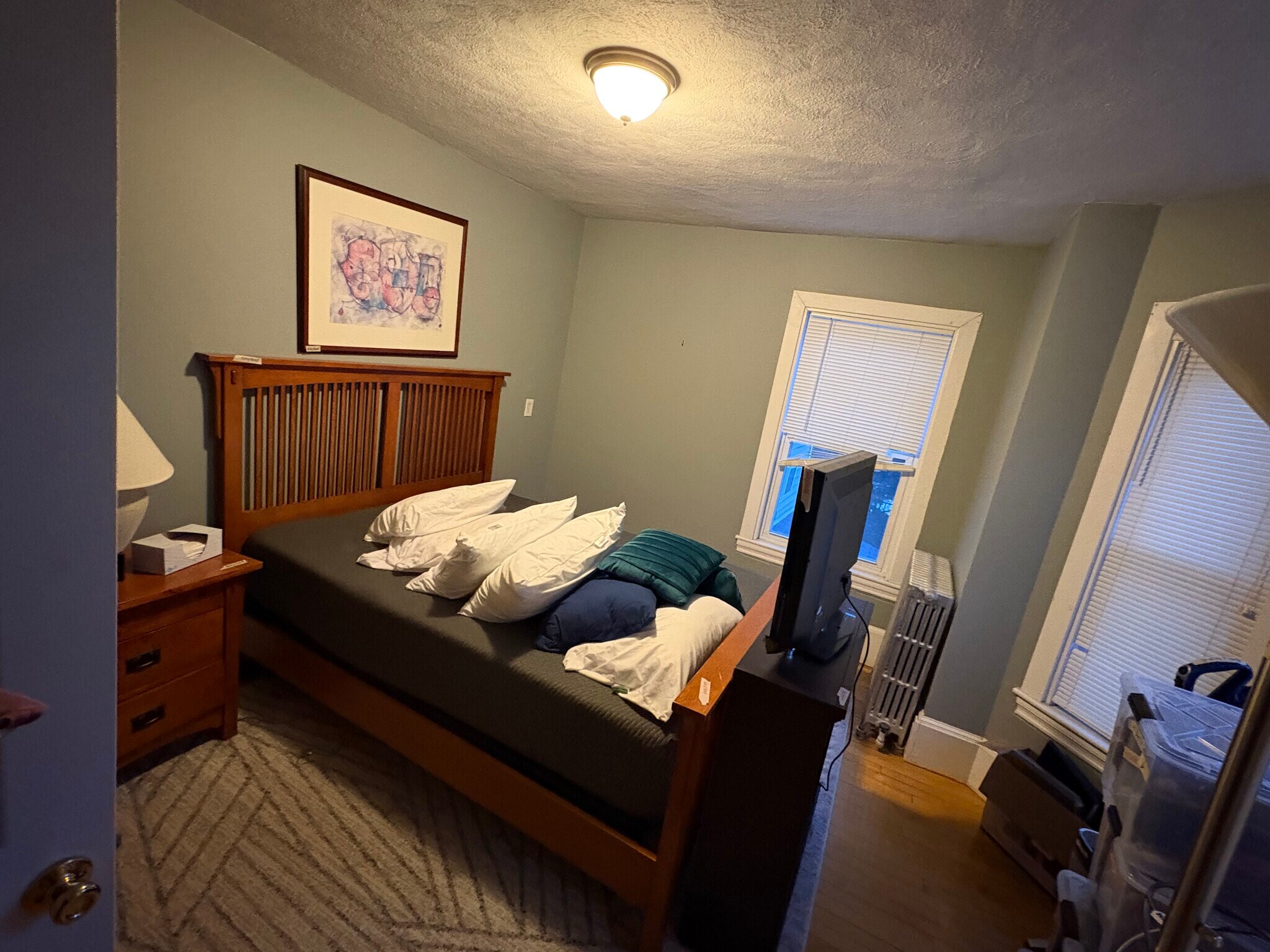 Building Photo - 312 Cherry St