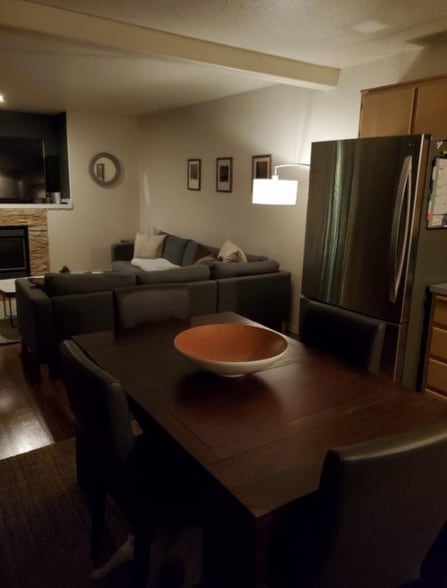 Building Photo - 3845 SE Mall St