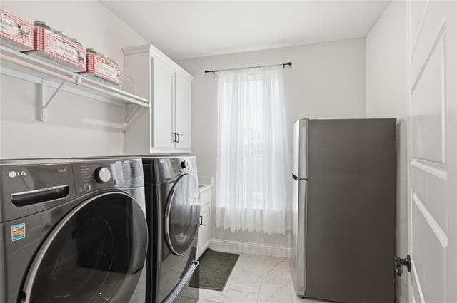 Building Photo - 300 Waterview Dr
