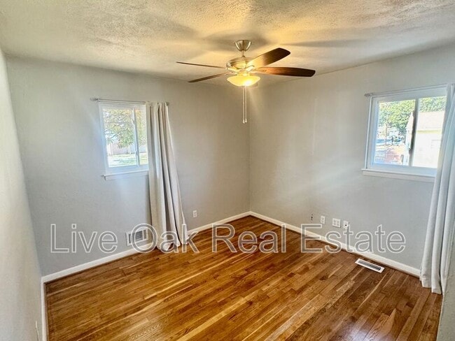 Building Photo - 4705 Nuttfield Ln