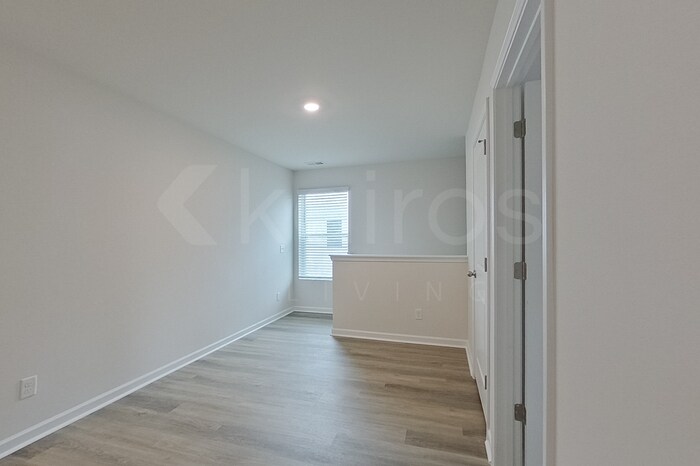 Building Photo - 115 Inez Ave