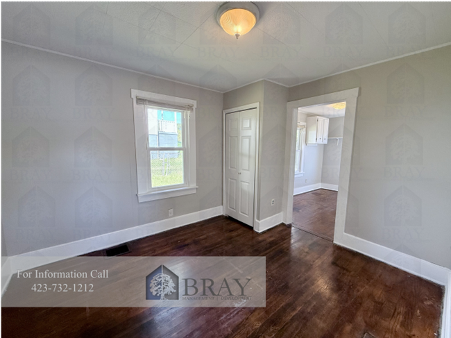 Building Photo - Charming 3-Bedroom Cottage in Kingsport