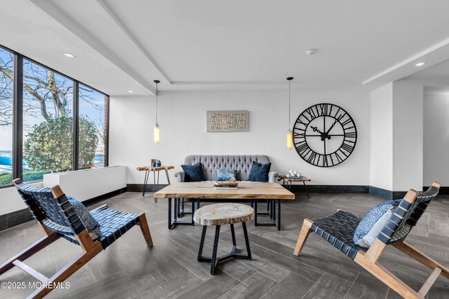 Building Photo - 10 Ocean Blvd