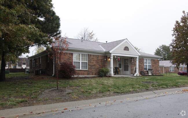 Primary Photo - Prairie Estates