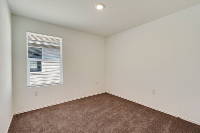 Building Photo - 4210 Artesian Belt