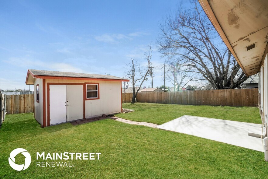 Building Photo - 13406 Chesterton Dr