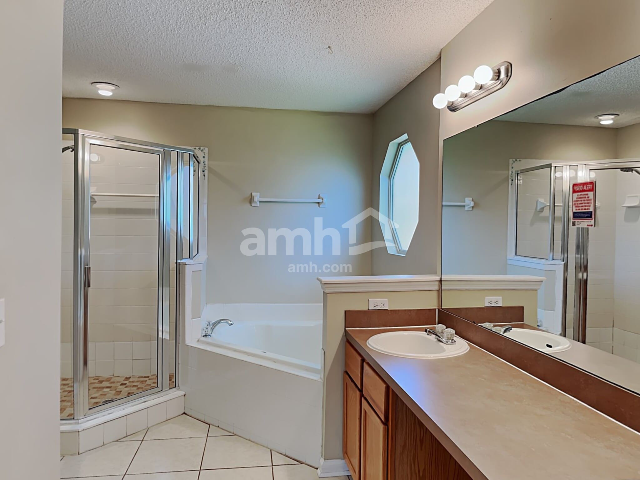 Building Photo - 2931 Plum Orchard Dr
