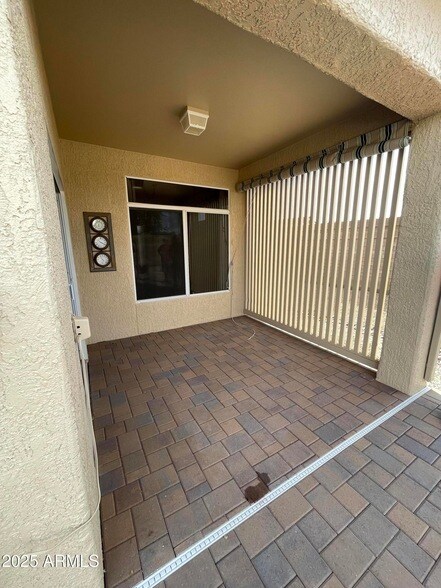 Building Photo - 14236 W Caballero Dr