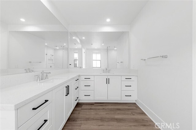 Building Photo - 57 Longchamp