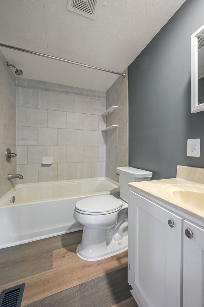 Building Photo - 3370 Gun and Rod Club Rd