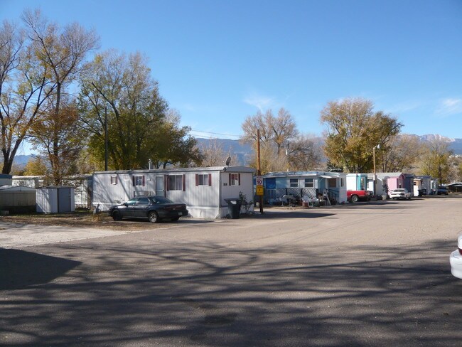 Building Photo - Shangri-la Mobile Home Park