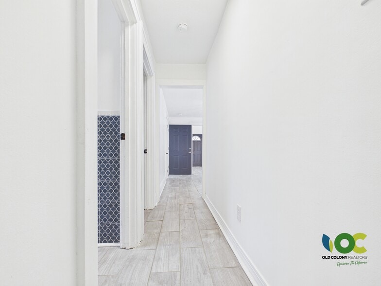 Hall - 614 N Front St