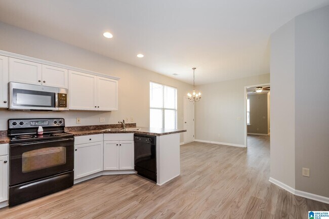 Building Photo - 1203 Washington Dr