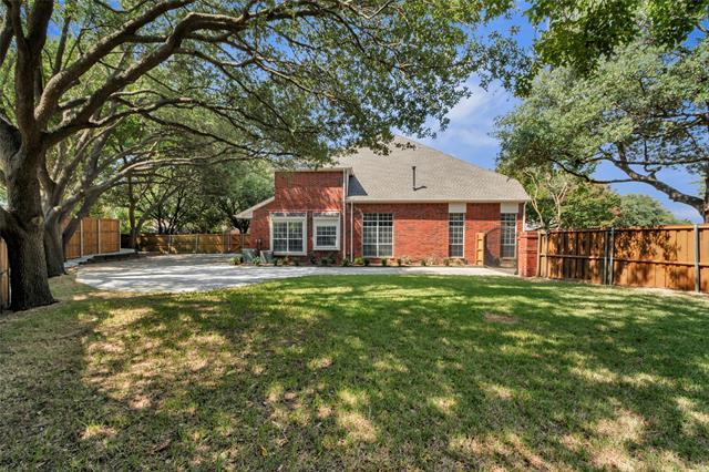 Building Photo - 3904 Creek Crossing Dr