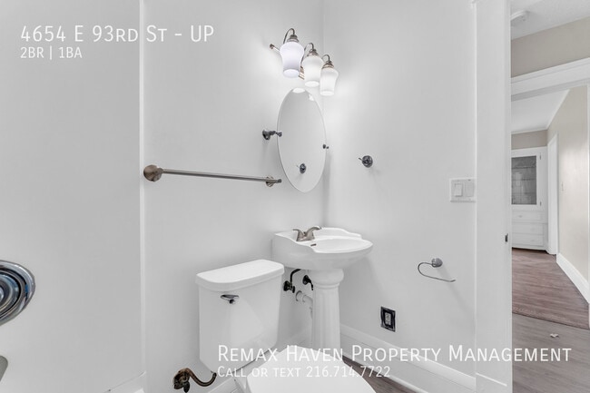 Building Photo - 4654 E 93rd St