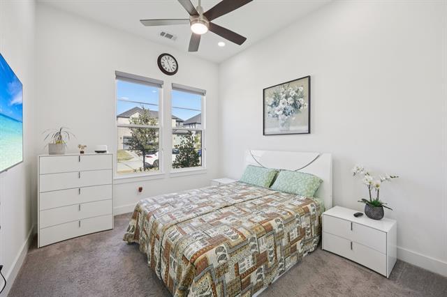 Building Photo - 3691 Spruce Hills St