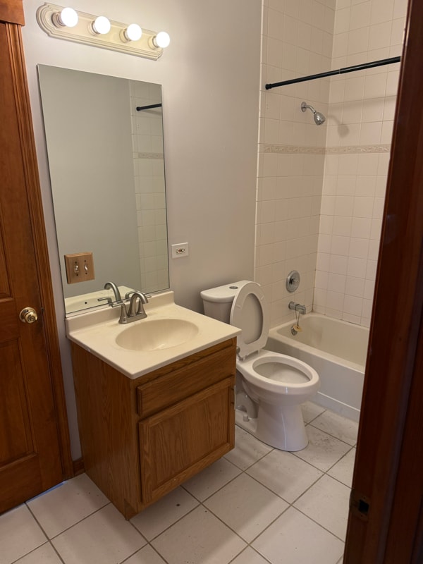 Building Photo - 31-33 W New York St