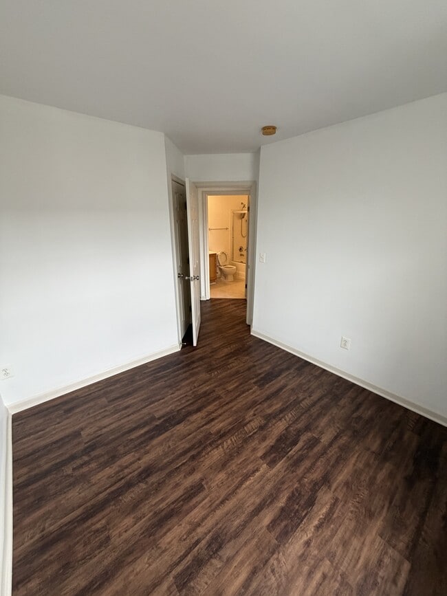 Building Photo - 116 Monte Carlo Way