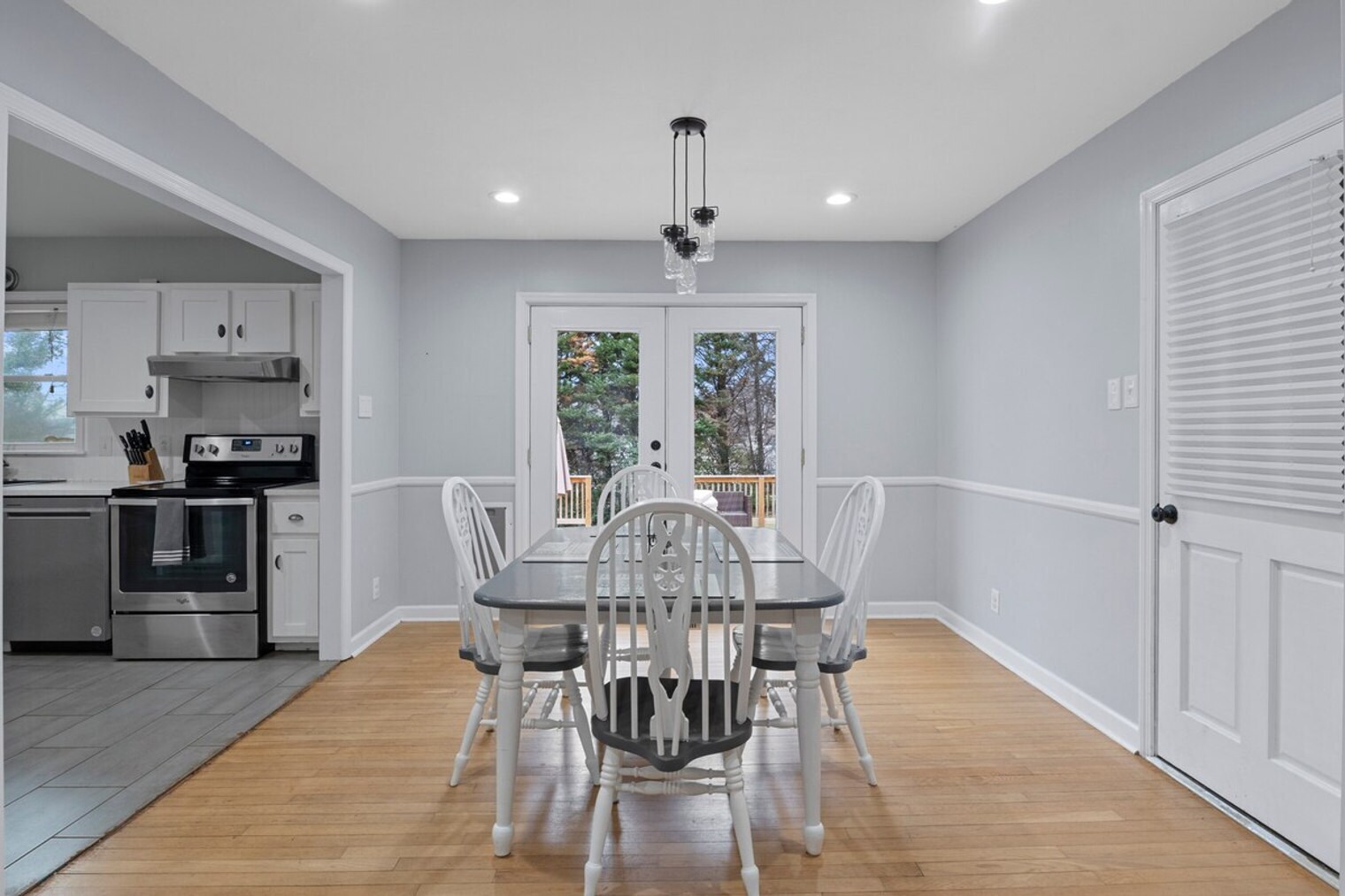 Building Photo - 218 Brandon Rd