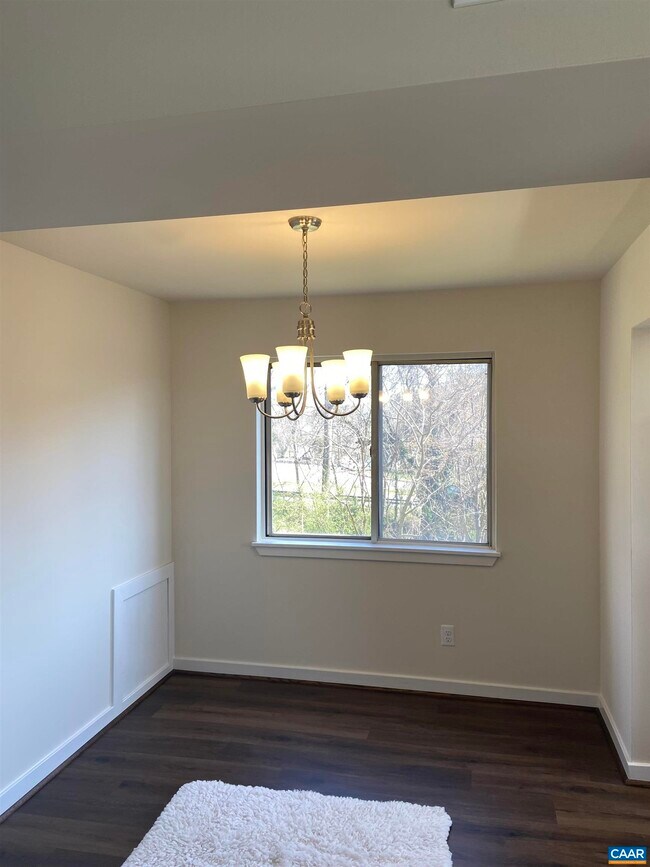 Building Photo - 1612 Monticello Ave