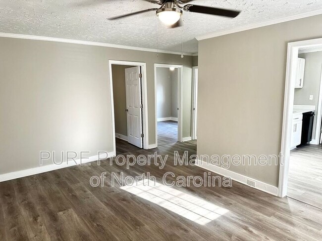 Building Photo - 103 Snider Ave