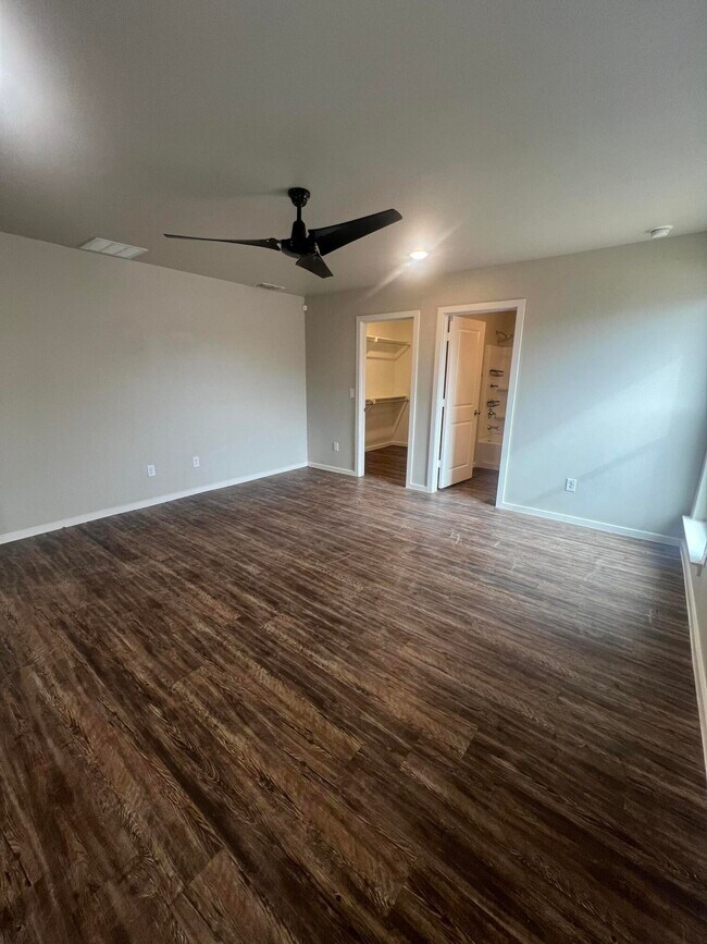 Building Photo - 2101 Kirksey Ave