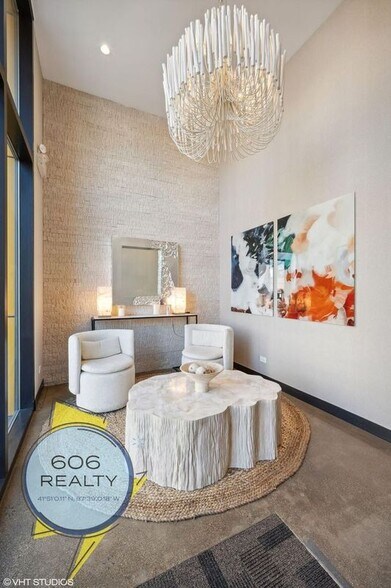 Building Photo - 3462 N Lincoln Ave