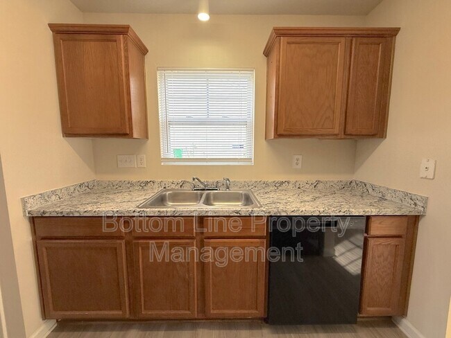 Building Photo - 2041 Sonoma Valley Dr