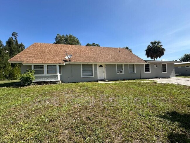 Primary Photo - 2210 Cantor Ln