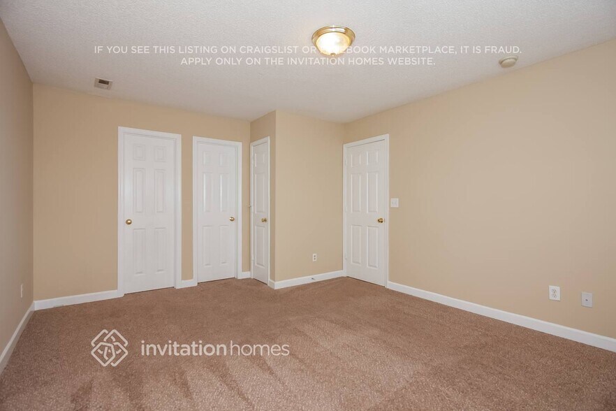 Building Photo - 1460 Summer Coach Dr