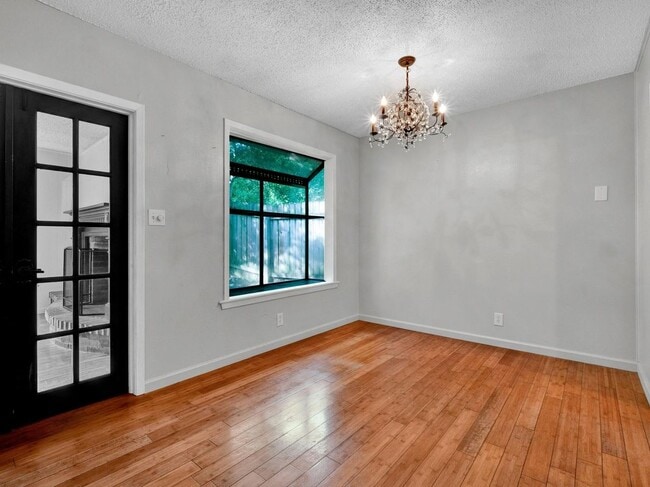 Building Photo - 7011 Whispering Oaks Dr