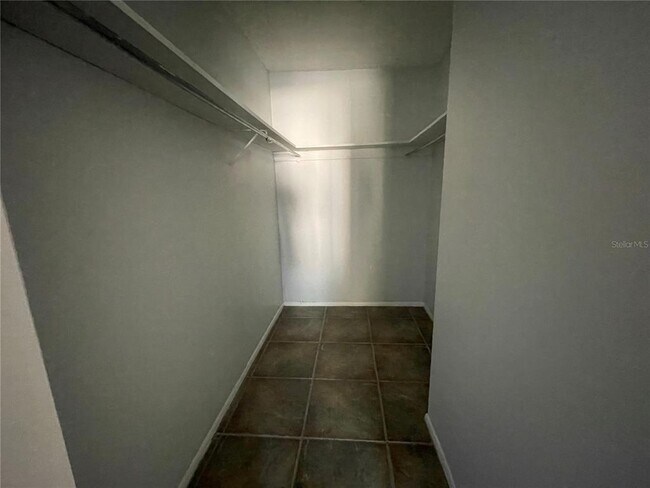 Building Photo - 5503 Pokeweed Ct