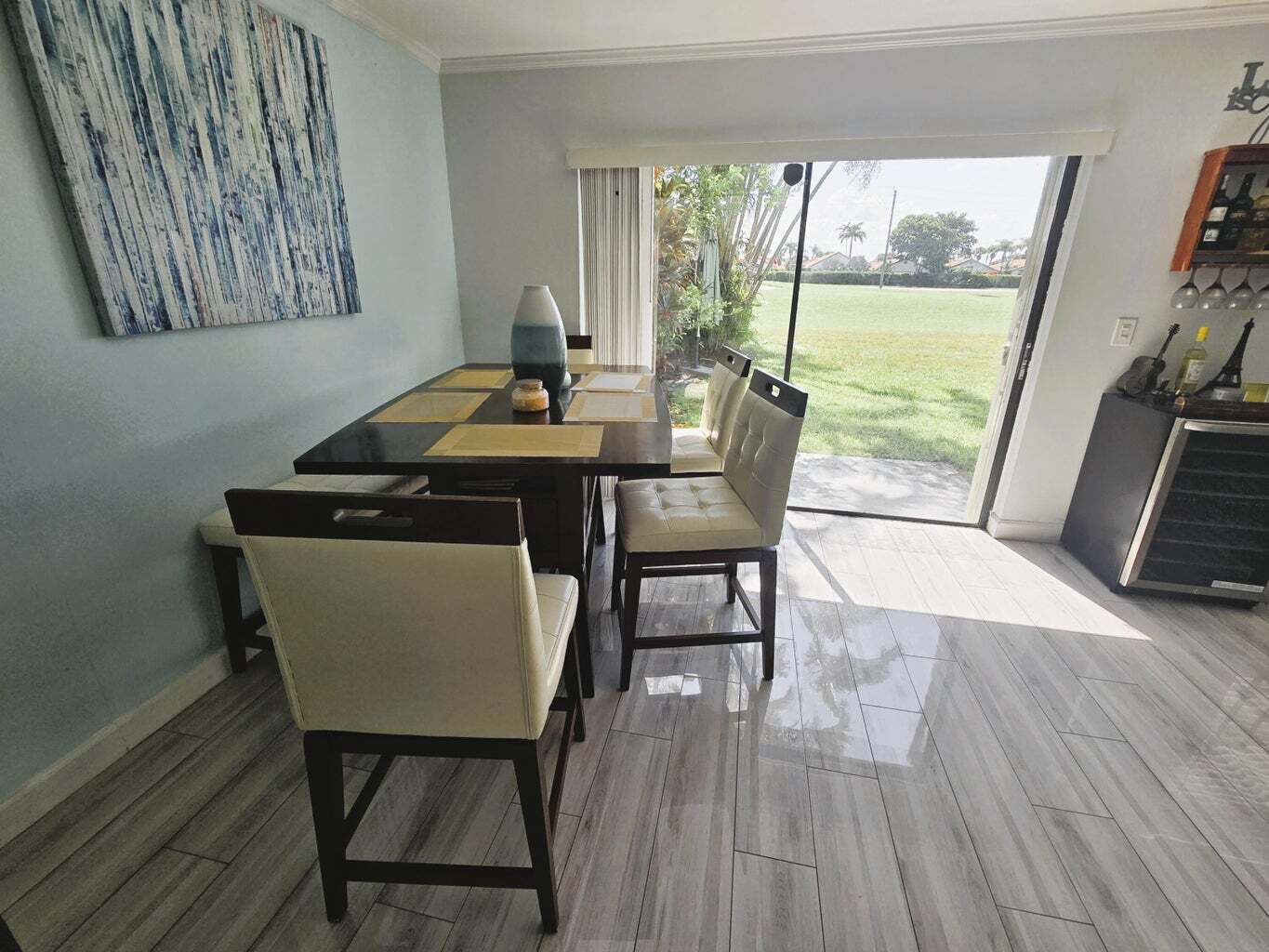 Building Photo - 5885 Northpointe Ln