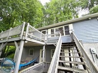 Building Photo - 460 White Oak Rd