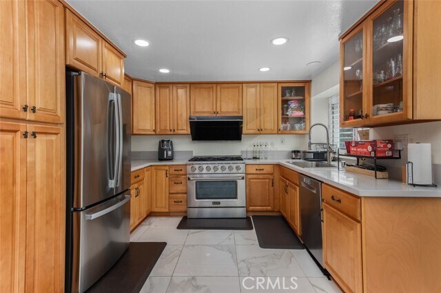 Building Photo - 4 Bayview