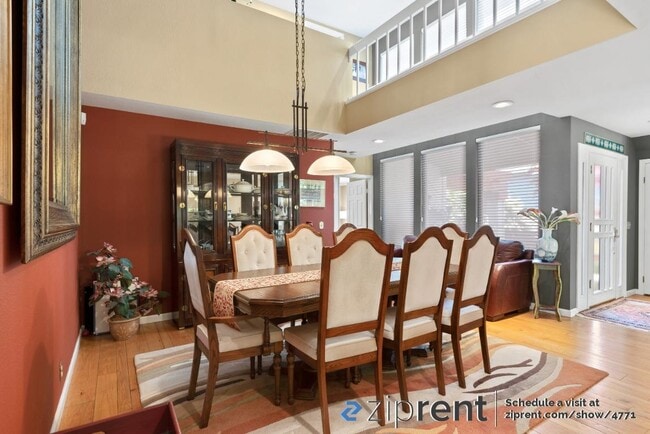 Building Photo - 6026 Ridgemont Dr