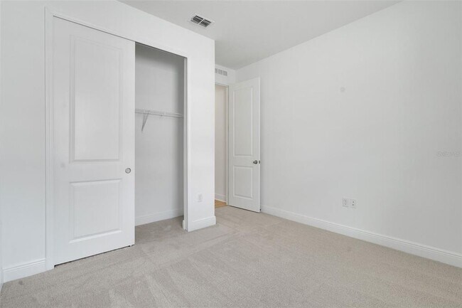 Building Photo - 1018 Swamp Chestnut Lp