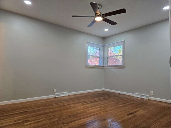 Building Photo - The Good Life — Over 2,200 Sq Ft with Finished Basement & Sunroom